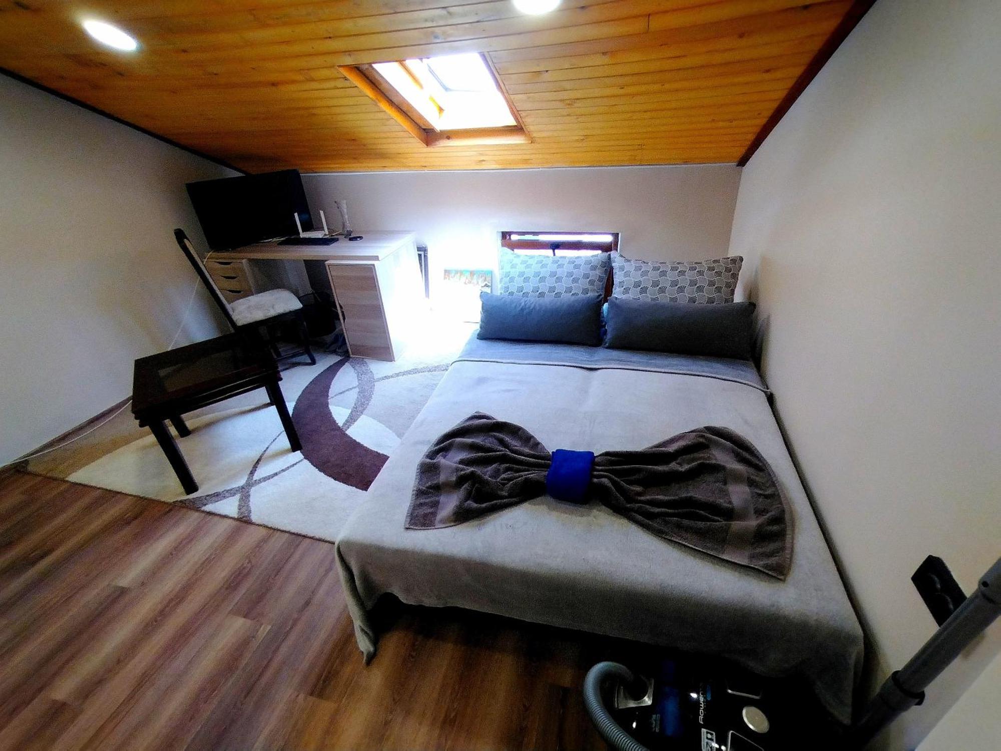 Low Budget Apartment With Breakfast Varna Exterior photo