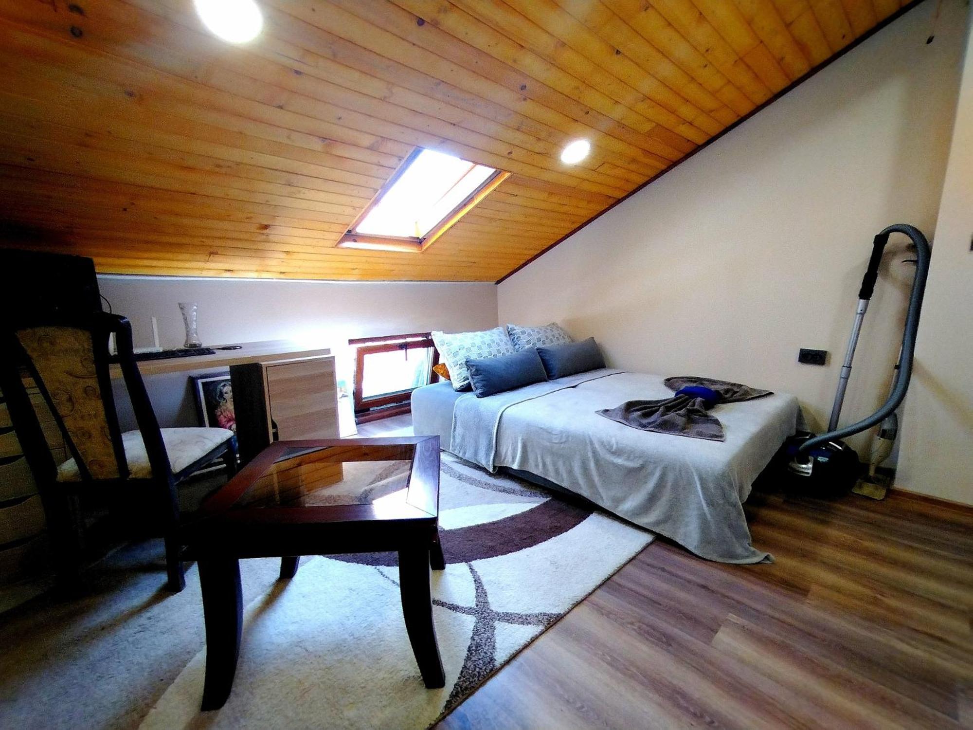 Low Budget Apartment With Breakfast Varna Exterior photo
